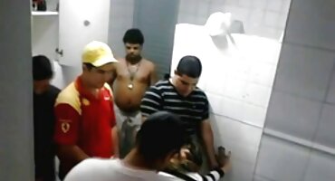 Conocí a una belleza y me follé a una perra en el bosque