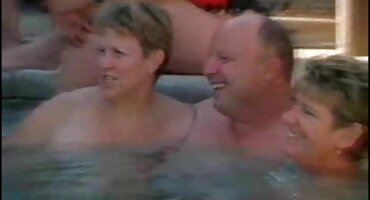 En Pascua, los huevos fueron santificados, pero llegaron a un Gangbang