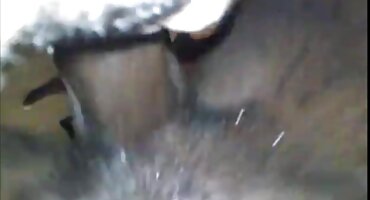 Esposa amorosa instigó sexo con su esposo en la cama