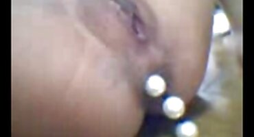 Hermosa rubia hace el amor con su pupilo