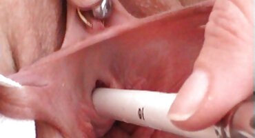 Belleza ocupada con el vecino follando anal