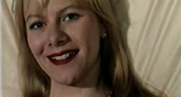 Jóvenes amantes de la pareja hacen su Porno