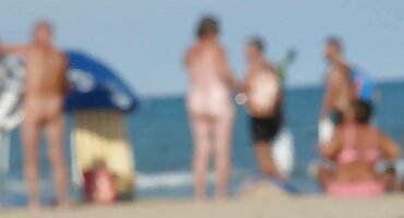 Follada por una multitud