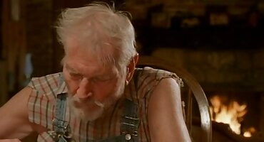 Meru es una zorra con trabajadores y agujeros mojados