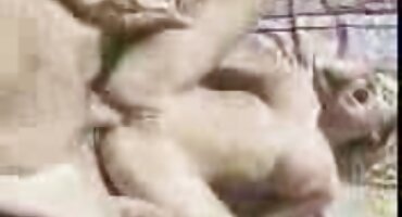 Se rindió a un fotógrafo sexual por su carrera